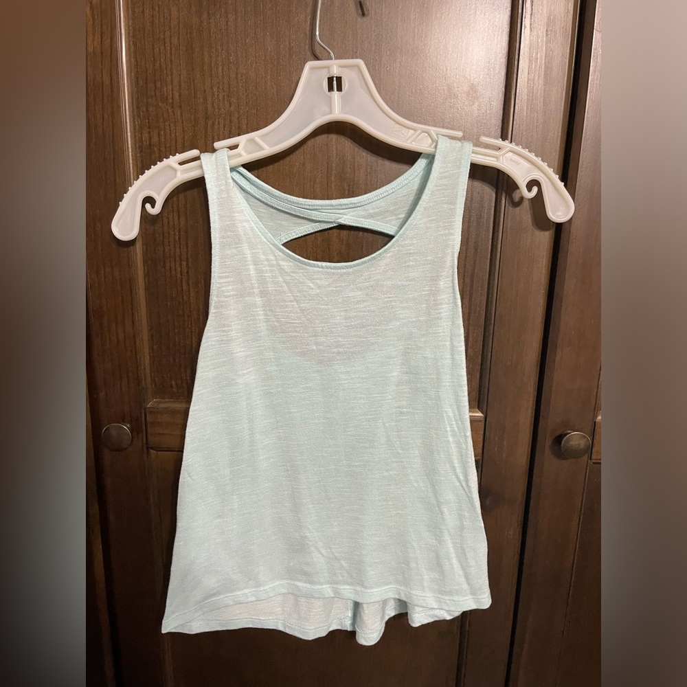 Girls light blue SO Active tank size 7/8